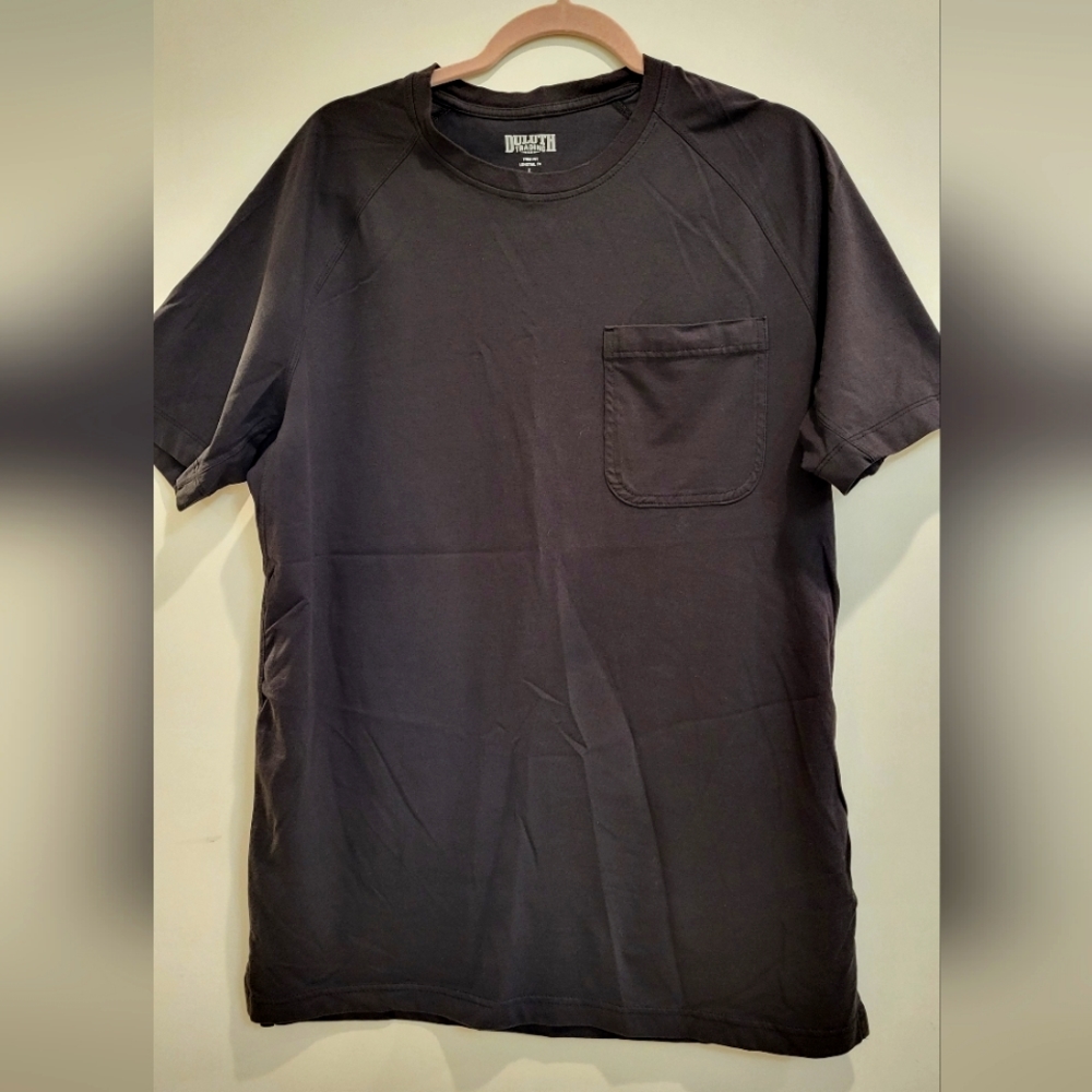 Men's Duluth Black Tshirt Size L BOGO Free